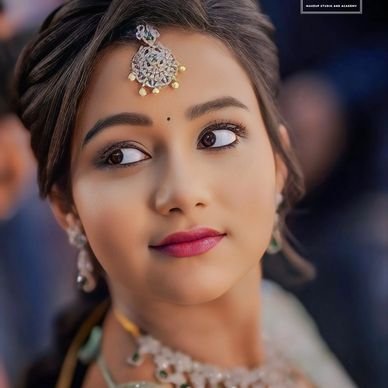 Editorial makeup course