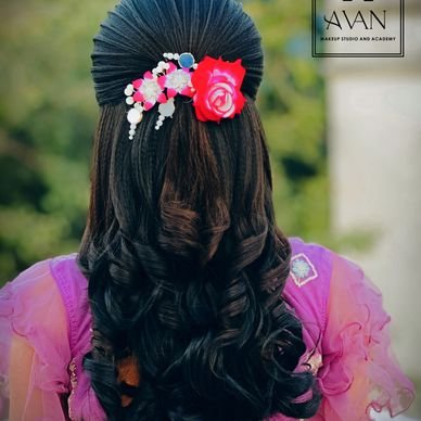 Makeup lessons at Avan